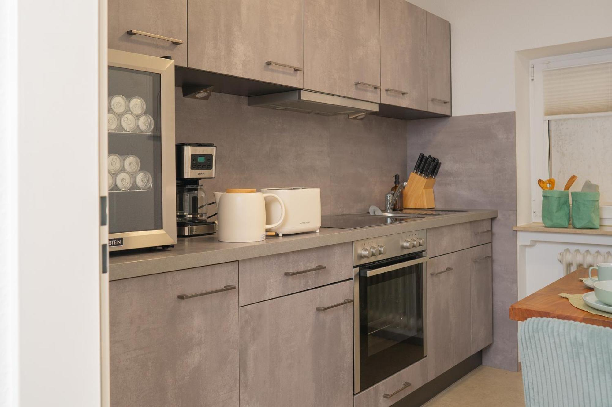 Einzigartiges Scandi Apartment - Innenstadt Mit Parkplatz, Balkon & Wlan - Perfekt Fuer Radfahrer Riedlingen Luaran gambar