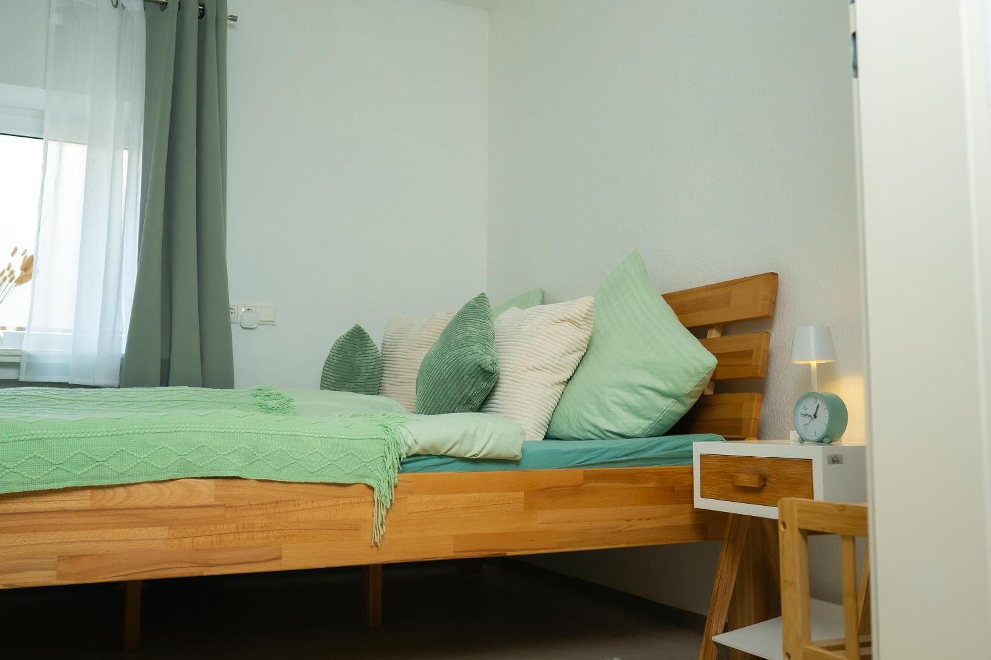 Einzigartiges Scandi Apartment - Innenstadt Mit Parkplatz, Balkon & Wlan - Perfekt Fuer Radfahrer Riedlingen Luaran gambar